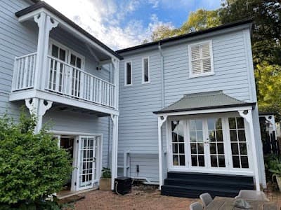 7 Colours Painting and Maintenance House Painters