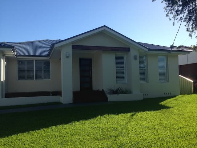 A1 Costello and sons cement rendering cover