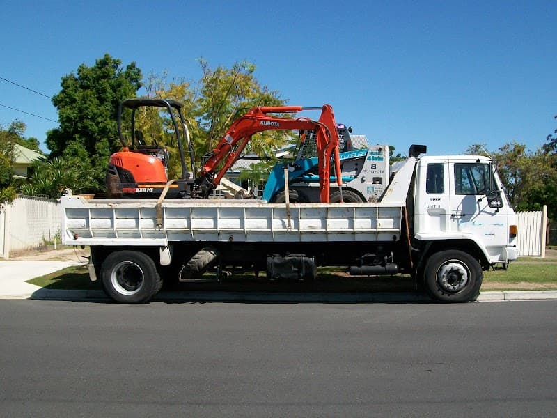 A1 Dusty Earthworks Pty Ltd cover