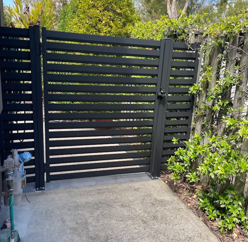 Addnellex Fencing & Property Maintenance project 4