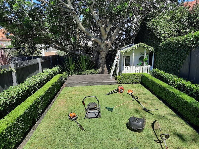 Advanced Home & Garden Services cover