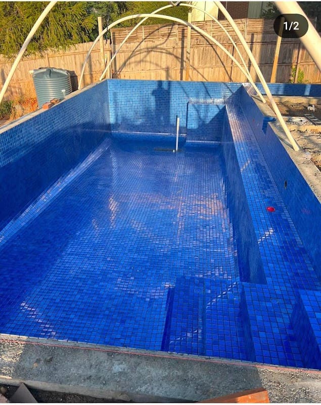 AK pool tiling cover