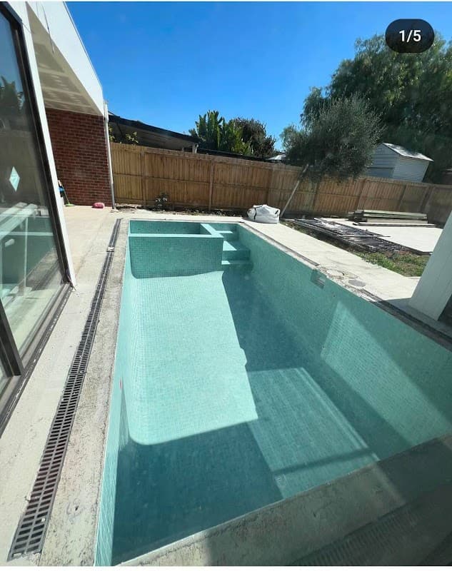 AK pool tiling project 3