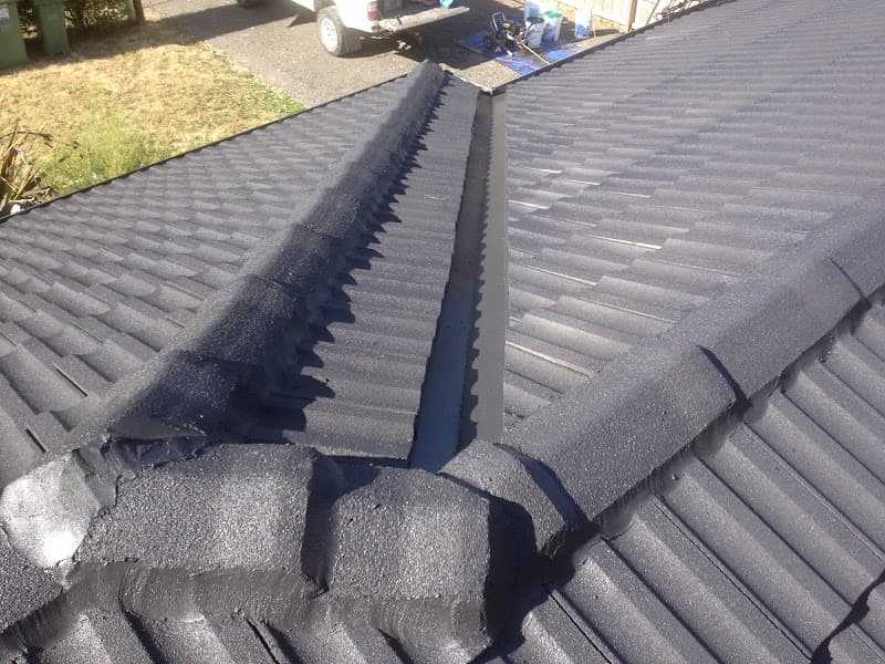 Al's Roofing & Restoration cover