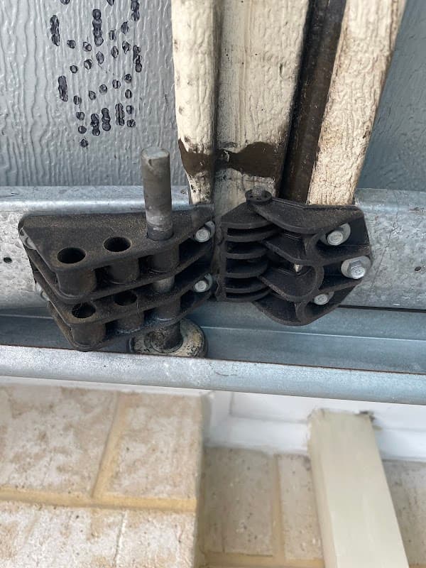 Aus Garage Door Parts & Remotes cover