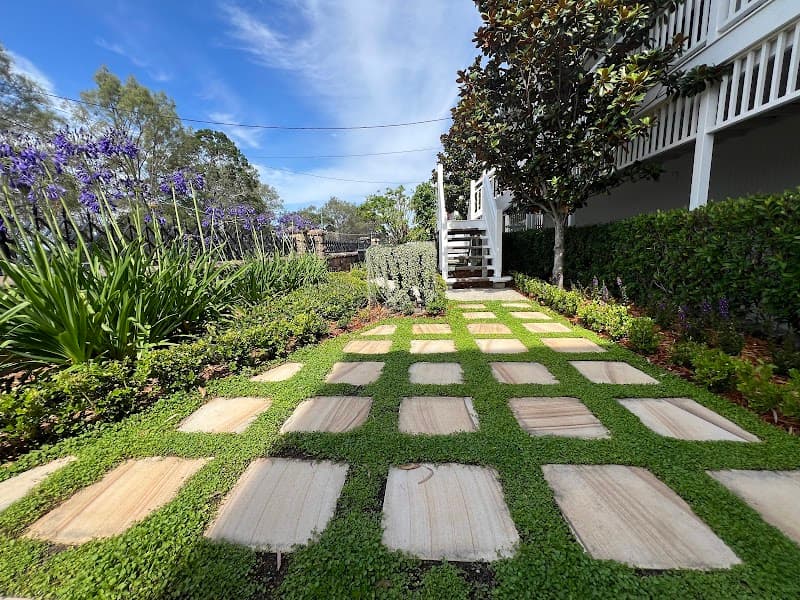 Bellamy's Gardens cover