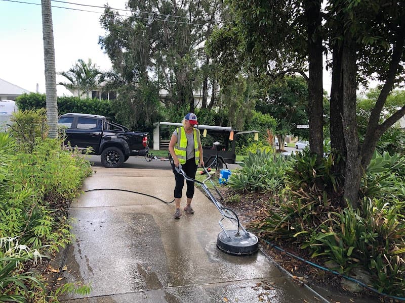 Bulimba House Washing project 4
