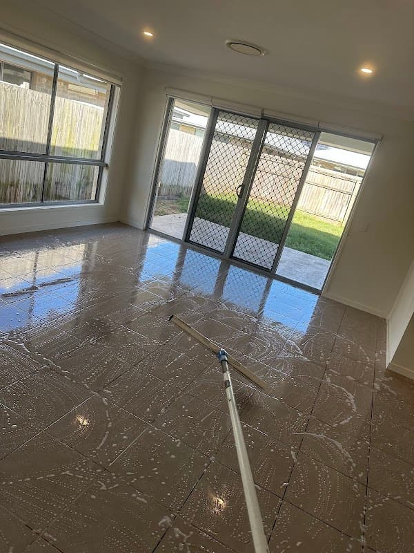 Buzz Bond Cleaning Brisbane - End of lease Clean Brisbane project 6