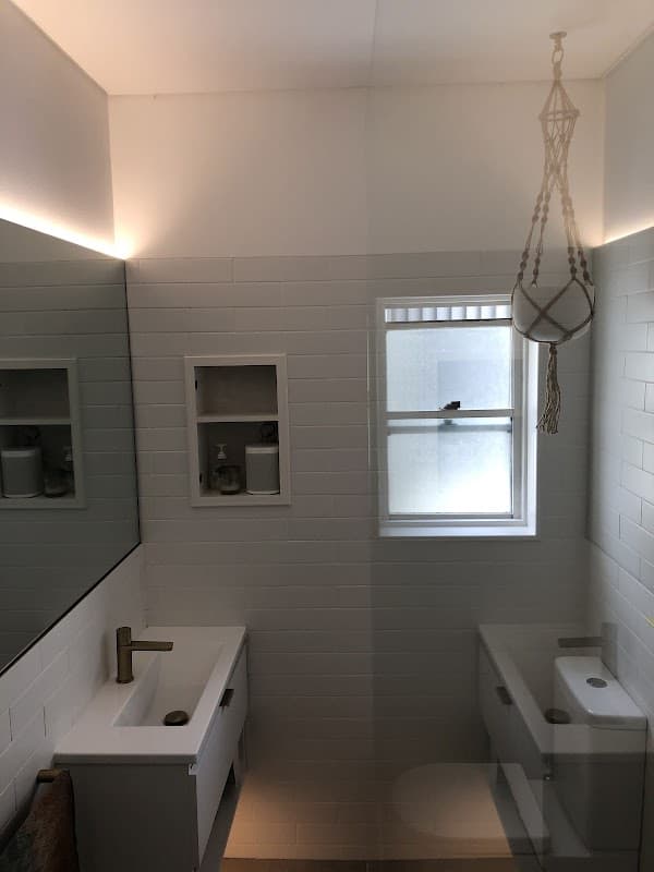 Camelot Plumbing and Gas Fitting cover