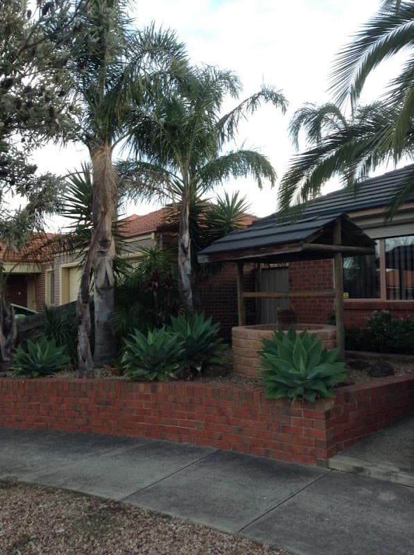 Chris's Complete Gardening & Landscape Morang Melbourne cover