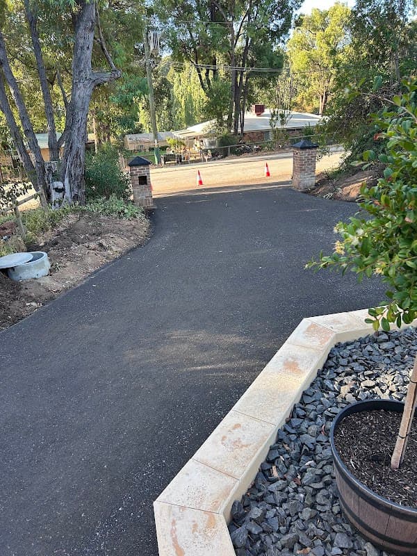 Creative Driveways and Fencing project 6