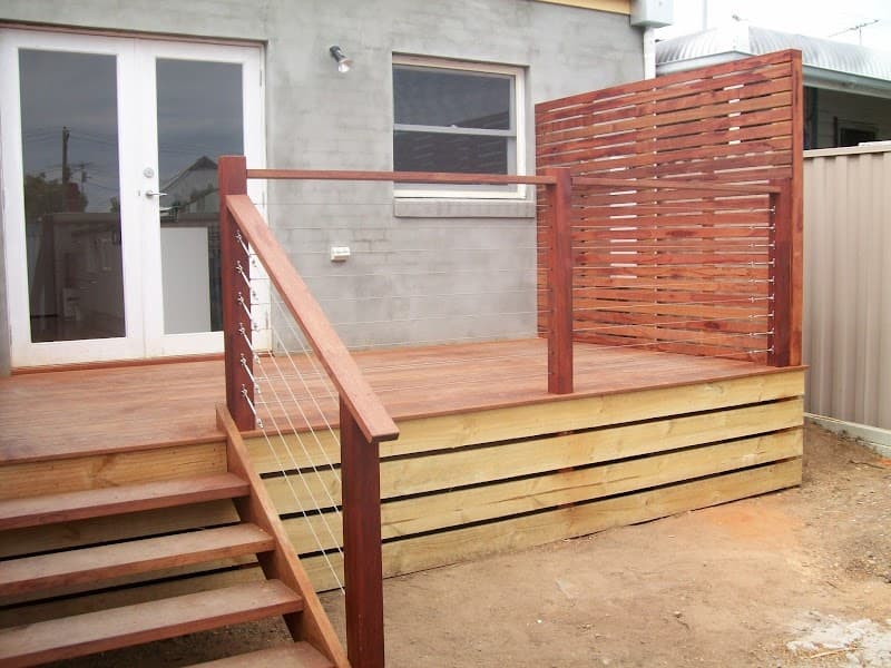 Derek Wright Carpentry & Maintenance