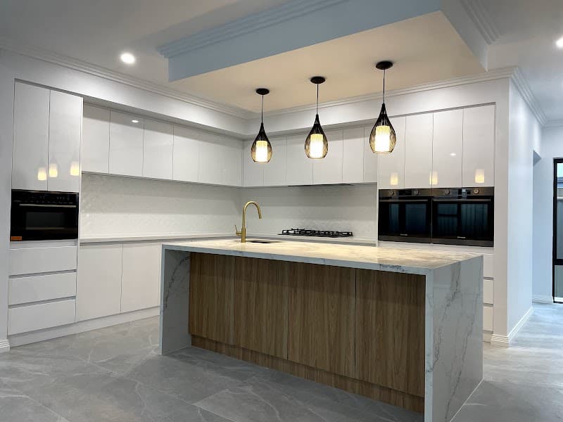 Distinct Homes cover