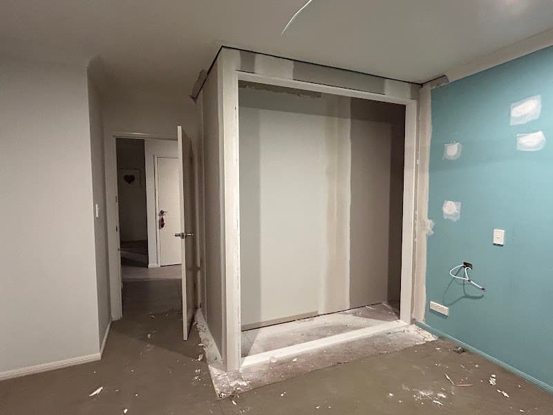 DWD PLASTERING & REPAIRS project 6
