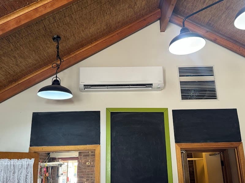 Efficient Electrical & AirConditioning cover