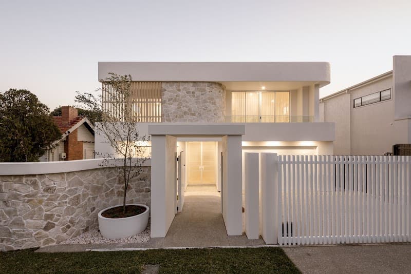Essa Constructions