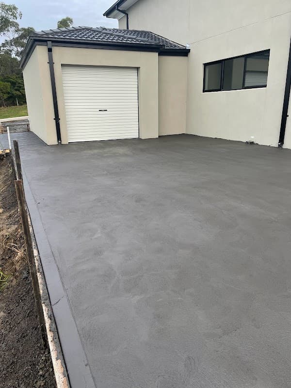 Evergold concrete &landscape project 3
