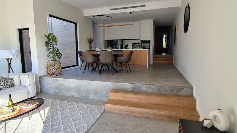 Evmol Painting And Renovations cover