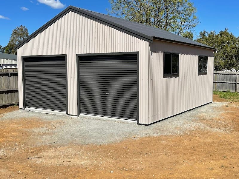 Fair Dinkum Builds R & D Garages & Sheds cover