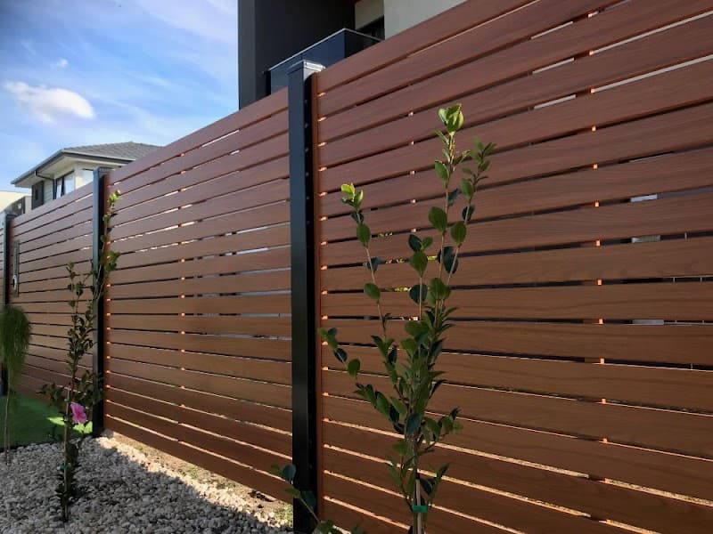 FAMOUS FENCING project 4