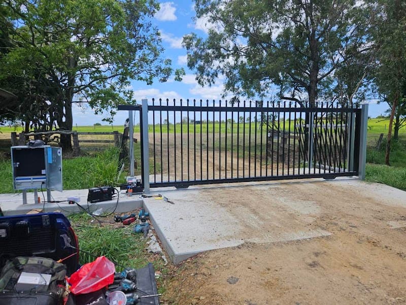 Fence Builders Illawarra project 4