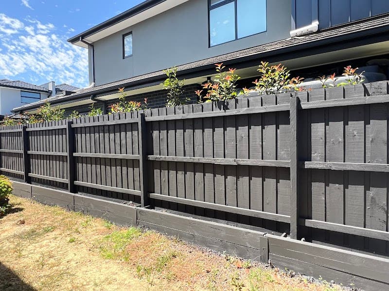 Fence Painter - Qualified House Painting VicPainter project 3