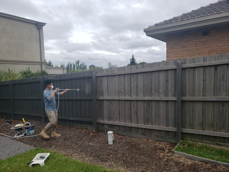 Fence Painter - Qualified House Painting VicPainter project 6