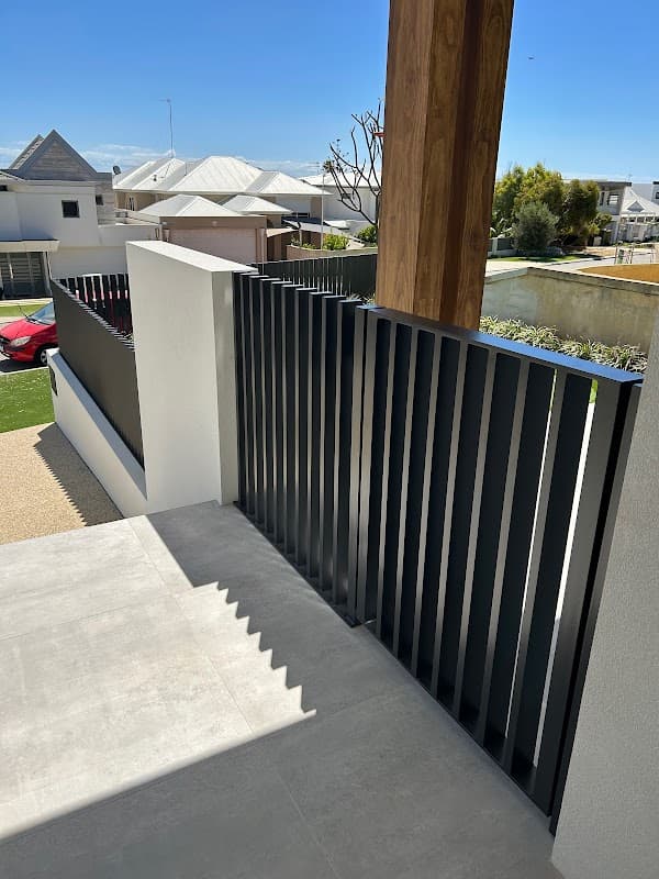 Fencing & Gate Co. project 4
