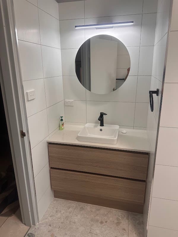 FR Tiling Pty Ltd cover