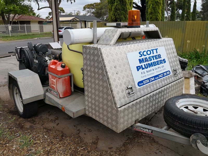 FS Scott & Co Pty Ltd cover