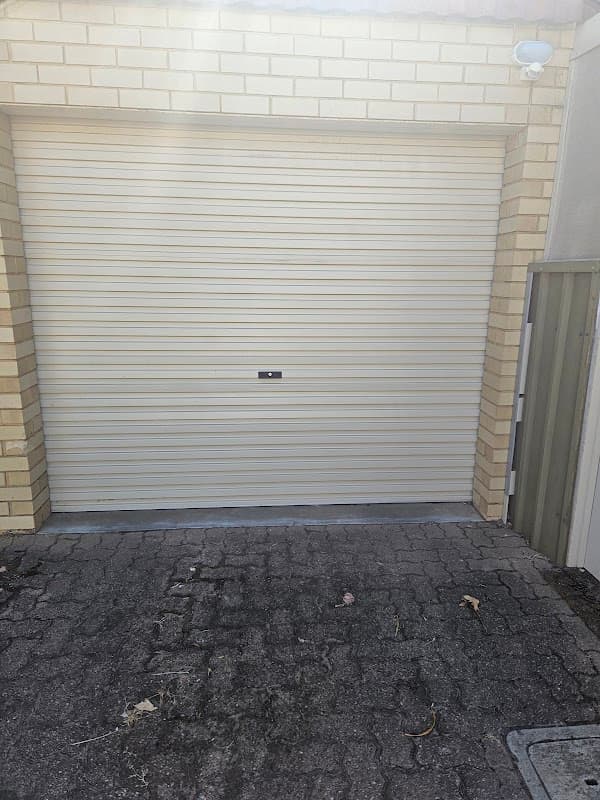 Gliderol Garage Doors Pty Ltd project 4