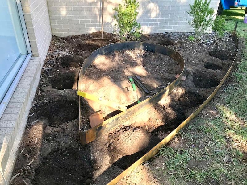 Grove Gardening and Maintenance project 5