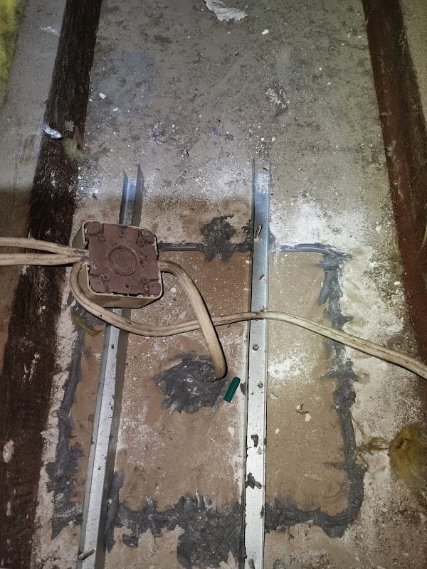 Harrissparkselectrical pagewood project 1