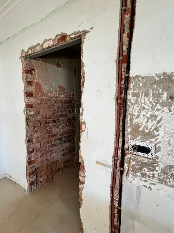Leatherland Plastering project 3