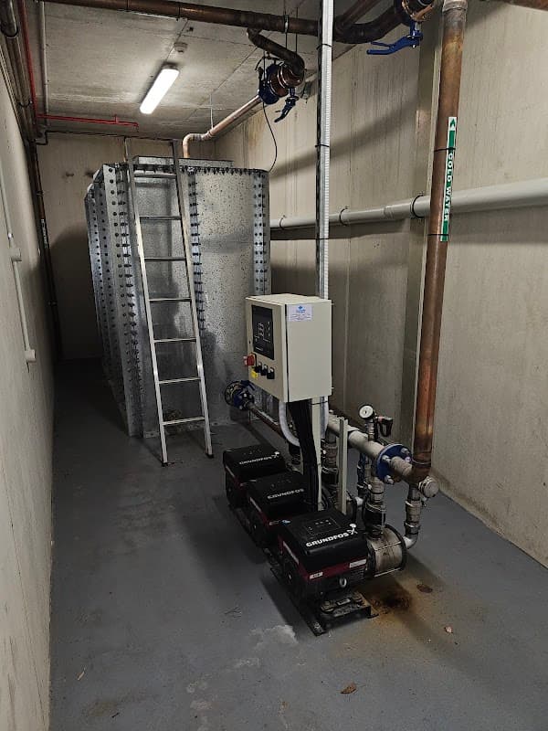 Luke Brown Plumbers & Gasfitters cover