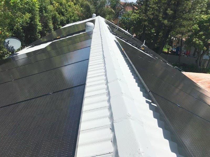 Max Roofing Solutions cover