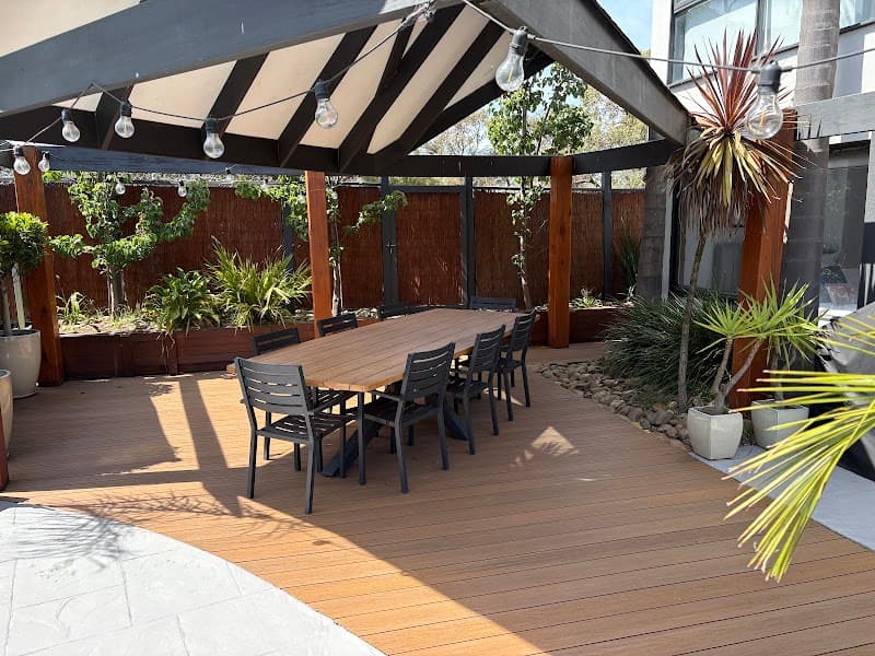 Melbourne Decking and Landscaping cover