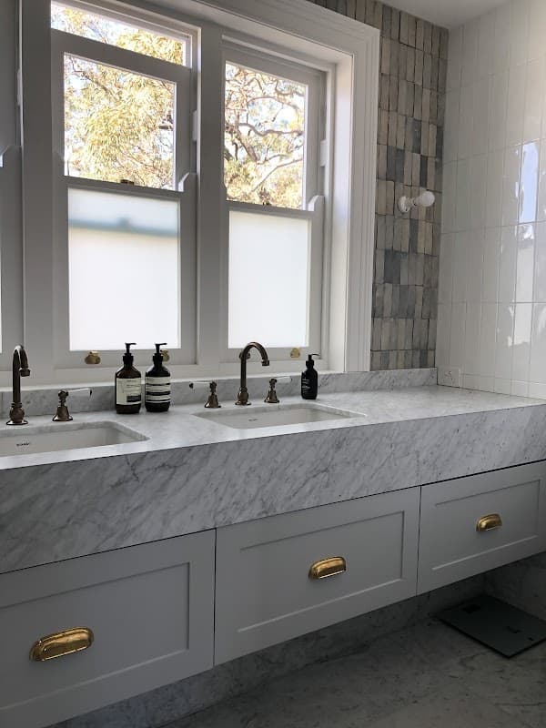 Modern View Tiling cover