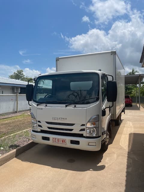 Noor removalist cover