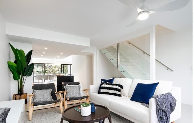 Noosa Decorating cover