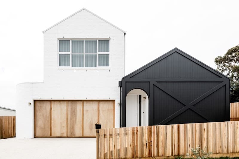 Ocean View Painting Services cover