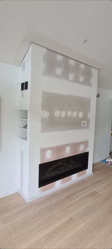 Ollys Plastering Service cover