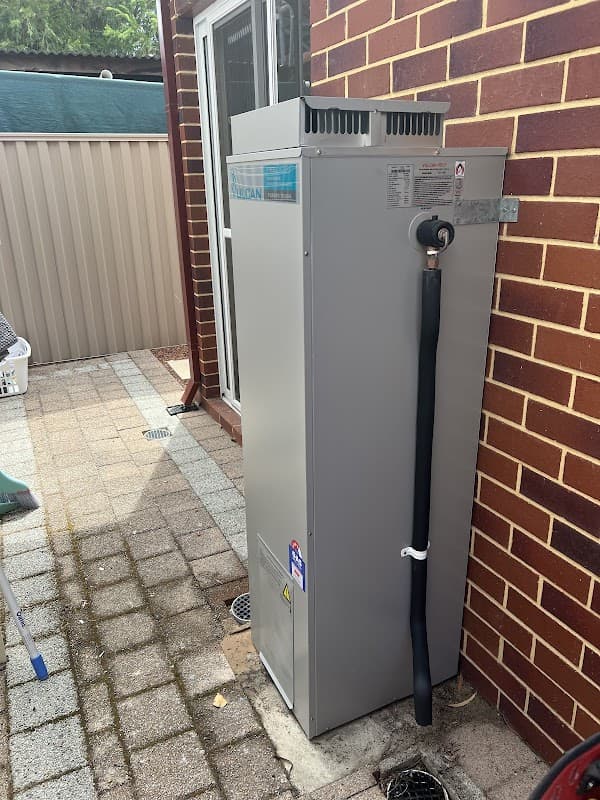 On Splash Plumbing & Gas cover