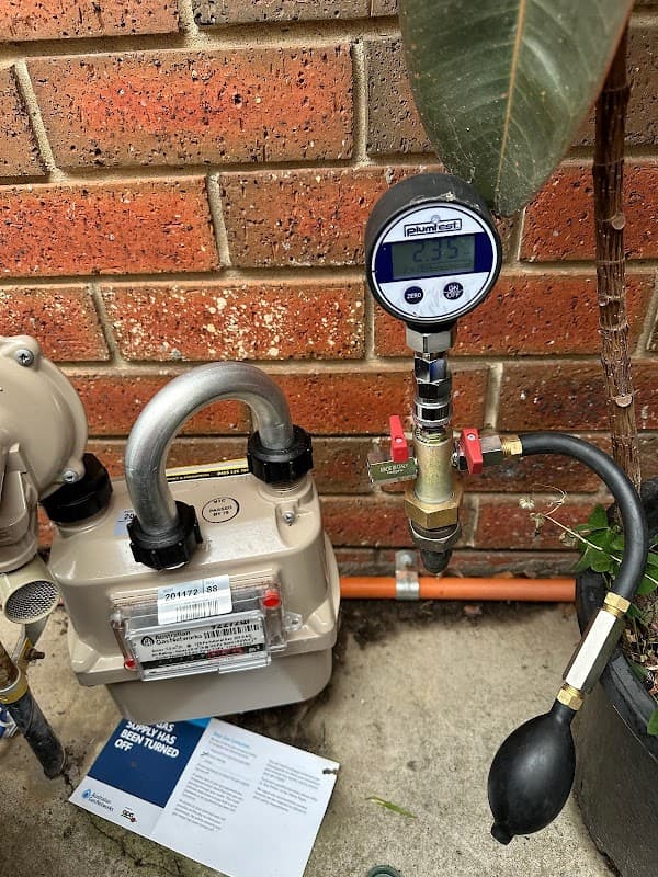 ONE PRO PLUMBING MELBOURNE cover