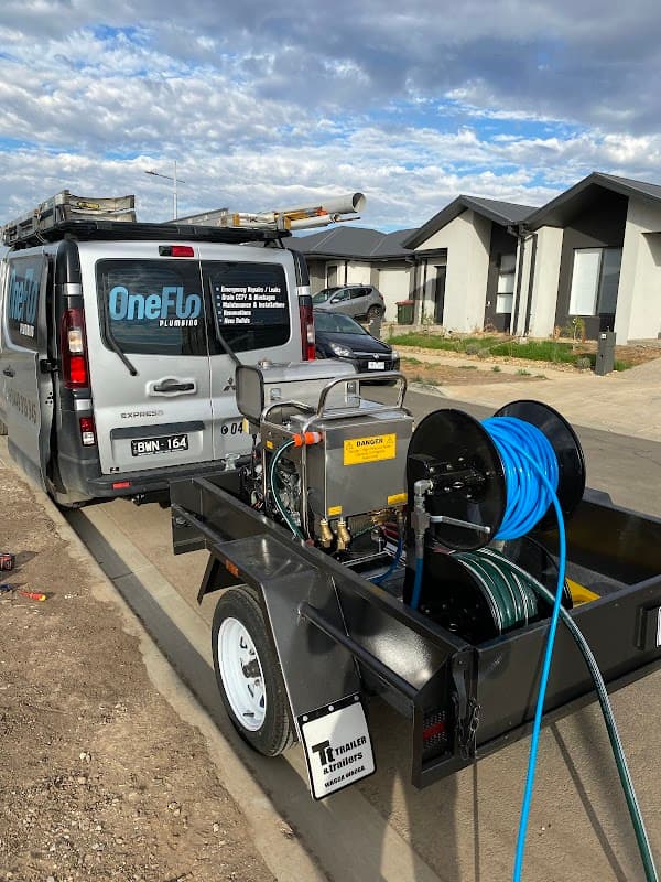 OneFlo Plumbing Services cover