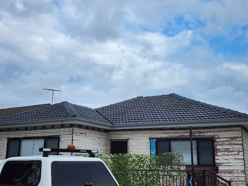 Oz Pix Discount Roof Restore project 3