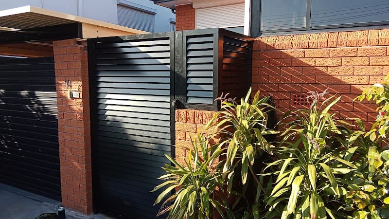 Padstow gates and fencing cover