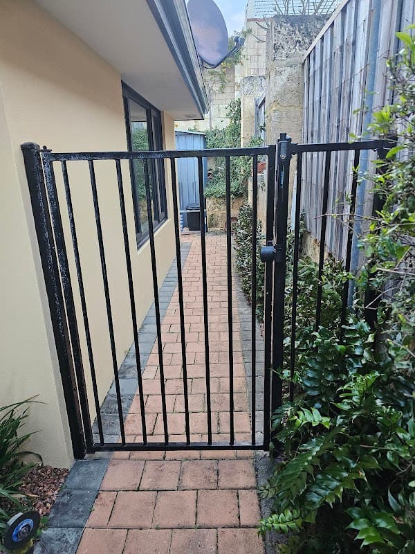 Perth Gate and Fencing Repairs project 5