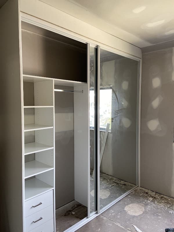 plastering,painting, handyman 29years experience is the way 24/7 everyday cover