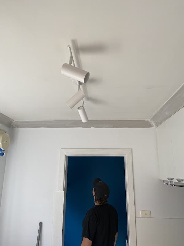 plastering,painting, handyman 29years experience is the way 24/7 everyday project 3
